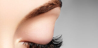 Zadbaj o idealną oprawę oka i wybierz się na przedłużanie rzęs! Poznaj najlepsze metody!