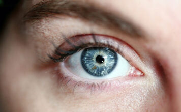 eyeliner