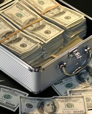 Ile zarabia stylistka rzęs w domu? Ile zarabia stylistka rzęs w domu?