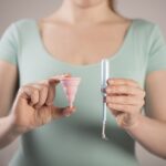 Czy tampon sam wyjdzie?
