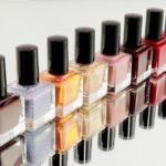 Jaki rodzaj manicure najmniej niszczy paznokcie?