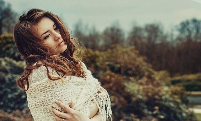 Co zrobić żeby nie wypadały włosy domowe sposoby? Co zrobić żeby nie wypadały włosy domowe sposoby?