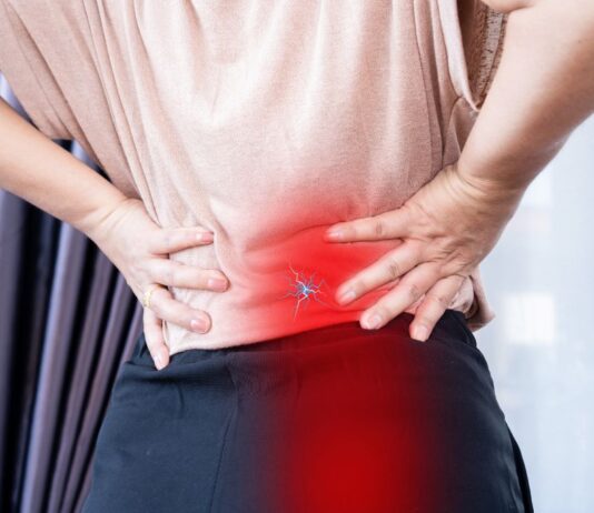 Zespół ciasnoty podbarkowej – jak skutecznie leczyć ból barku? Zespół ciasnoty podbarkowej